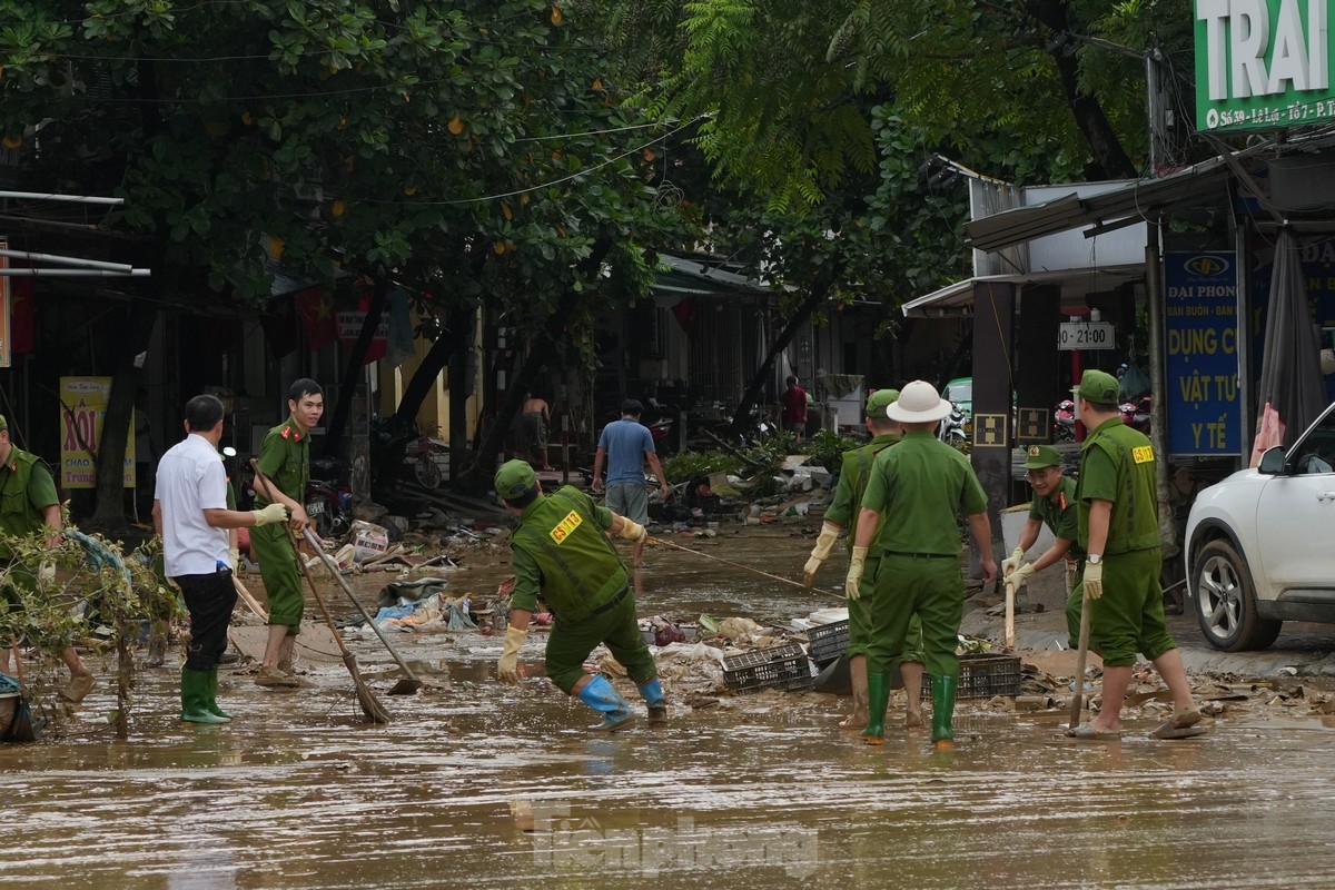 Hình ảnh Tuyên Quang sau trận ngập lụt ảnh 7