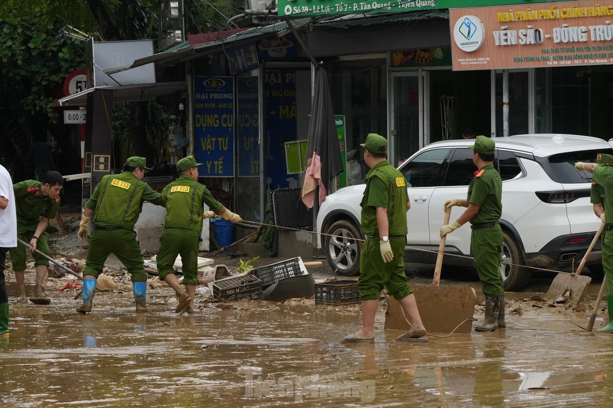 Hình ảnh Tuyên Quang sau trận ngập lụt ảnh 8