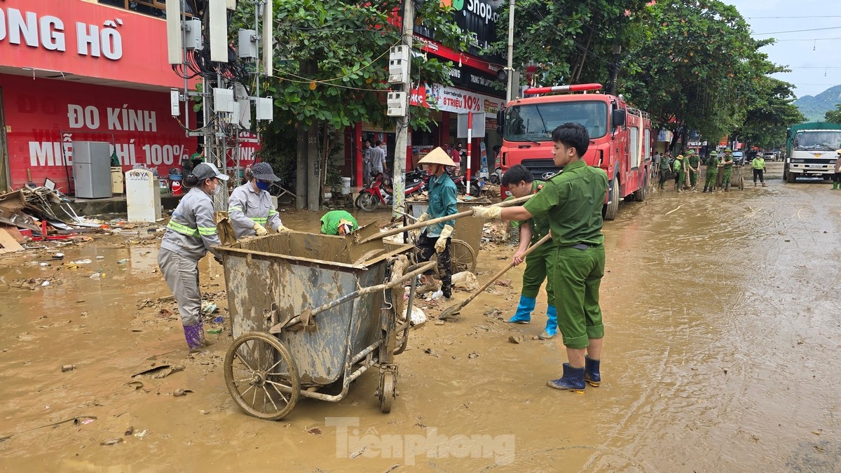 Hình ảnh Tuyên Quang sau trận ngập lụt ảnh 16