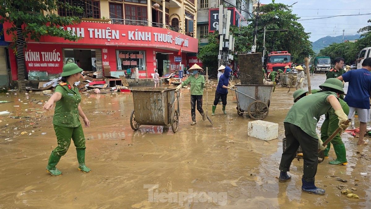 Hình ảnh Tuyên Quang sau trận ngập lụt ảnh 18