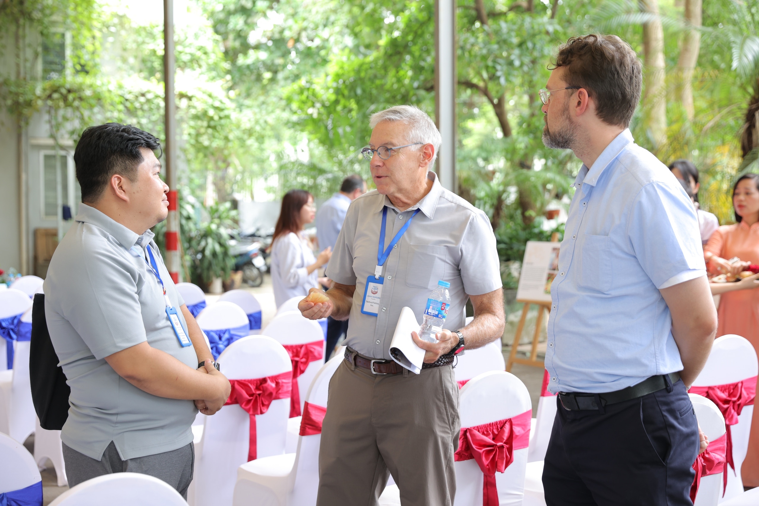 Phái đoàn các doanh nghiệp nông nghiệp Mỹ thăm Klever Fruit - chuỗi trái cây nhập khẩu lớn nhất Việt Nam - Ảnh 4.