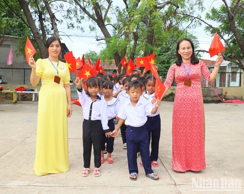 Hơn 150.000 học sinh Ninh Thuận bước vào năm học mới 2024-2025 ảnh 2