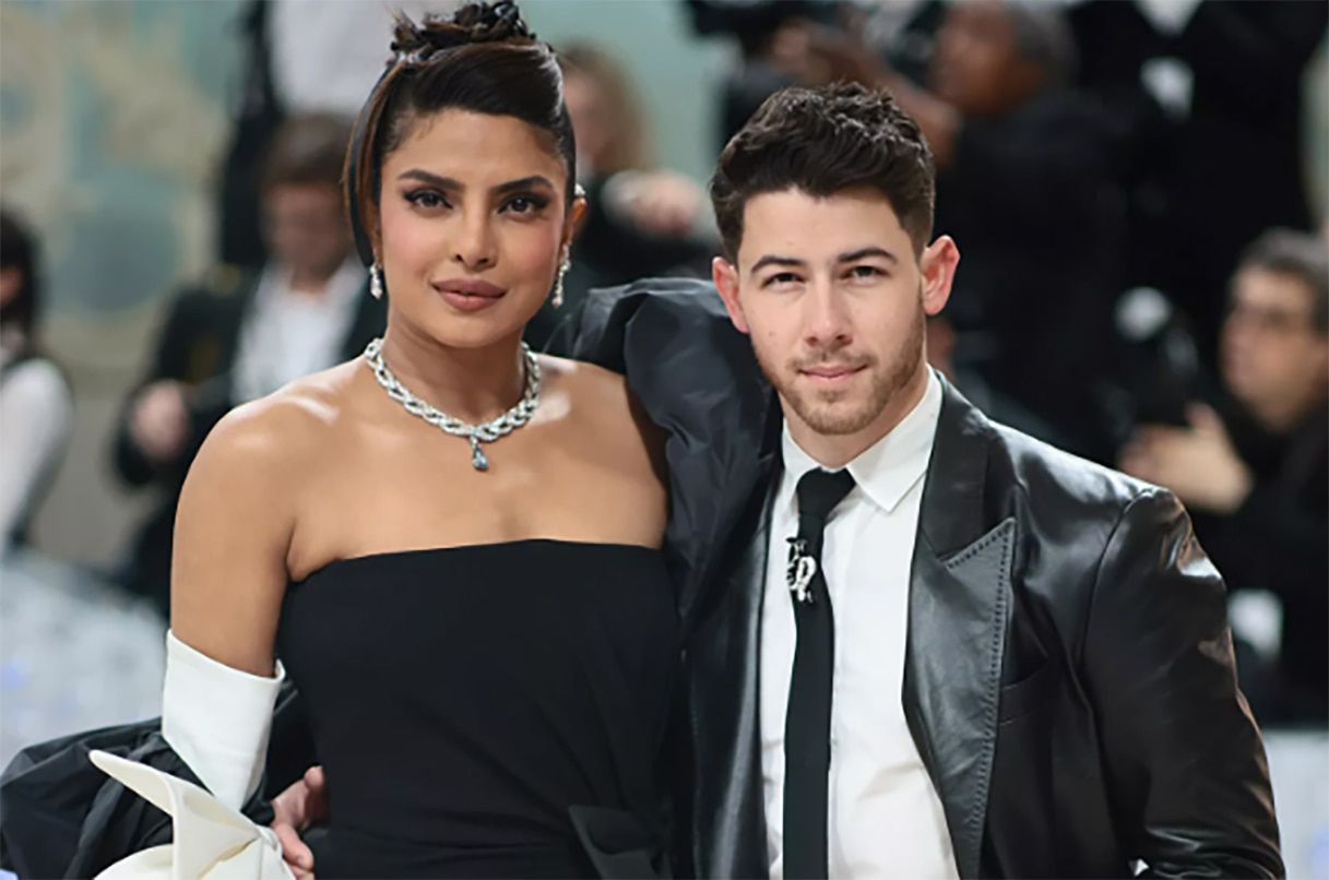 Hoa hậu Thế giới Priyanka Chopra tiết lộ chồng trẻ từng xem cô đăng quang năm 8 tuổi- Ảnh 3.