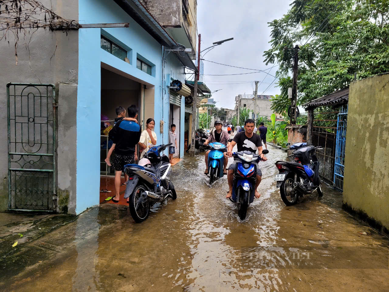 Nước sông Chu, sông Mã bất ngờ dâng cao, Thanh Hoá phát lệnh di dời dân tại 2 phường của thành phố- Ảnh 3.