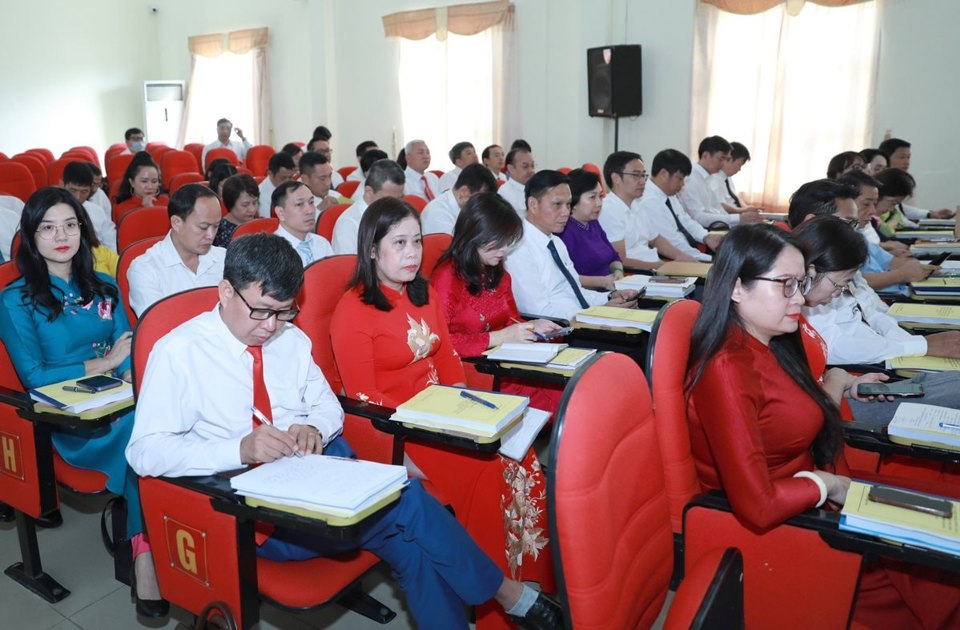 Các học viên tham gia lớp bồi dưỡng cán bộ quy hoạch nguồn chức danh ủy viên ban thường vụ quận, huyện, thị ủy và đảng ủy trực thuộc Thành ủy Hà Nội nhiệm kỳ 2025-2030.