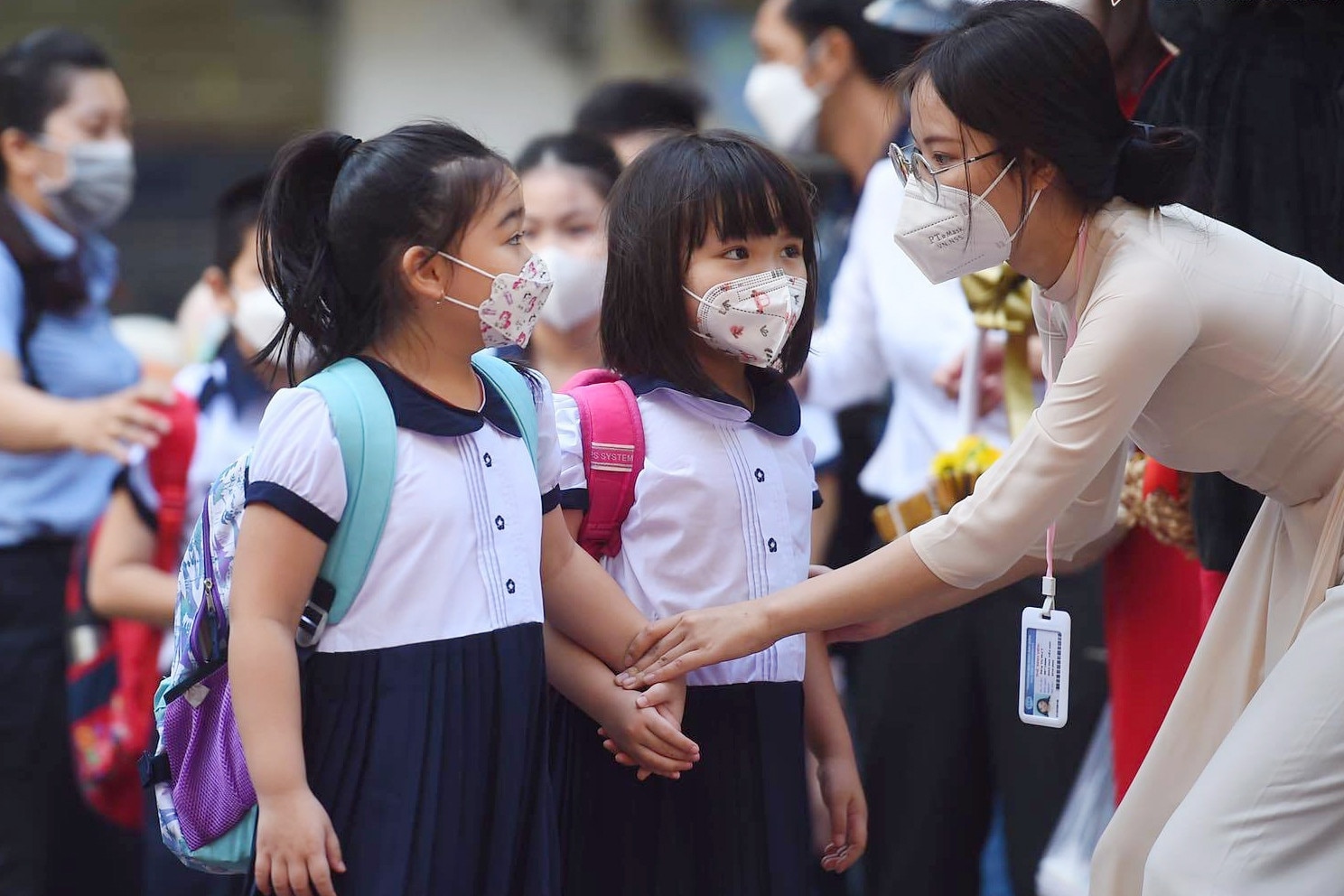 ‘Giáo viên không giàu lên nhờ những đồng tiền lạm thu’