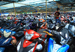 វែងណាម 2.jpg