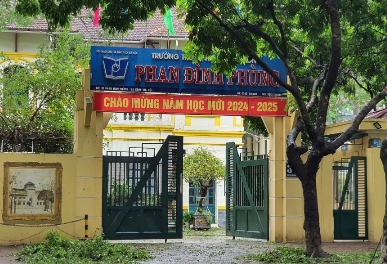 30 trường tại Hà Nội chưa thể dạy học sau bão số 3- Ảnh 1.