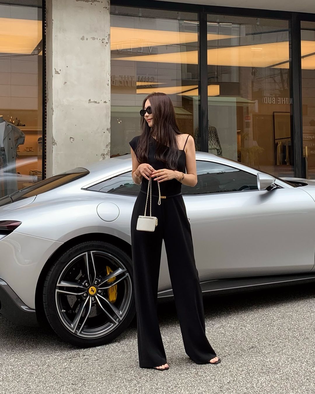 4 sprytne gadżety poprawiające sylwetkę dziewczynek o wzroście poniżej 160 cm - Zdjęcie 1. 4 item