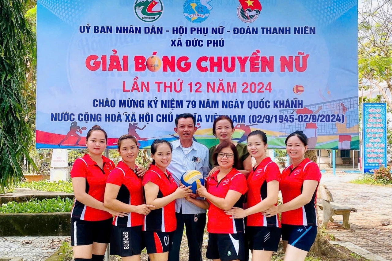 Bình Thuận: Sôi nổi Giải bóng chuyền nữ xã Đức Phú chào mừng Quốc khánh 2.9 -0