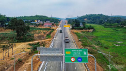 w ຄວາມໄວສູງ 1 1 1787.jpg