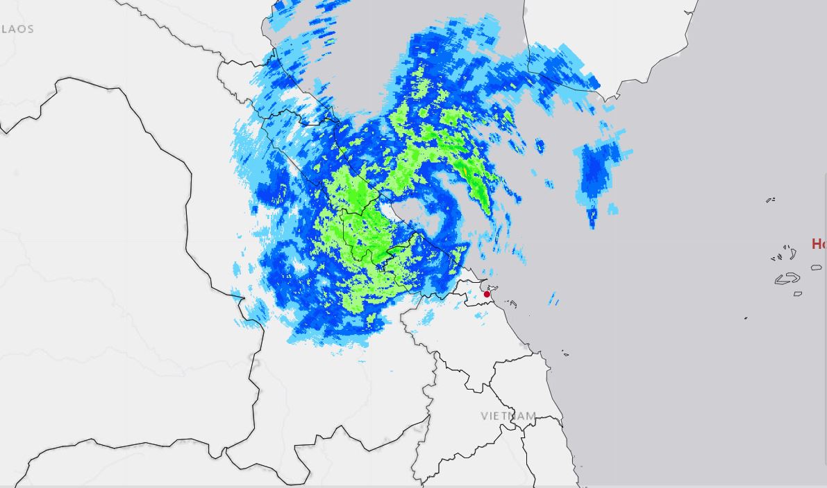 Chuyên gia dự báo thời điểm chính xác bão số 4 sẽ đi vào đất liền các tỉnh Quảng Bình - Quảng Trị - Ảnh 1.