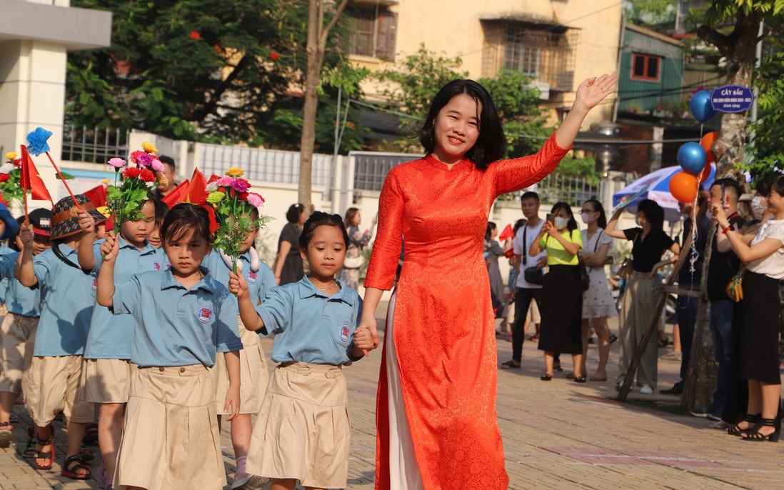 Hơn 23 triệu học sinh hào hứng bước vào năm học mới