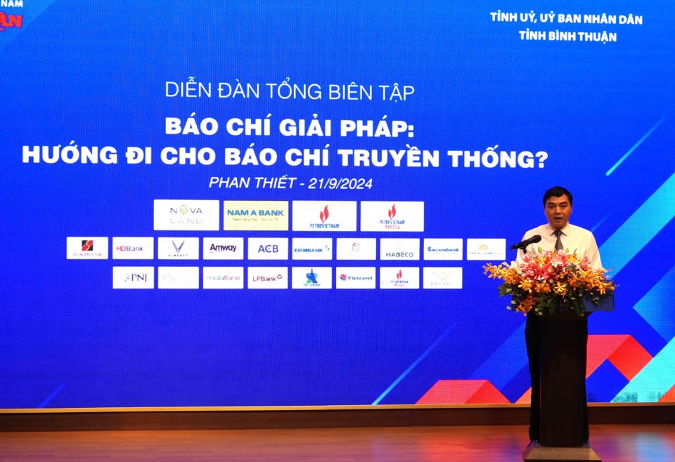 Ông Nguyễn Hoài Anh - Bí thư Tỉnh uỷ Bình Thuận phát biểu tại Diễn đàn Tổng biên tập năm 2024.