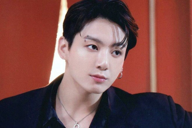 Jungkook BTS làm nên lịch sử với 7 tỉ lượt phát trực tuyến