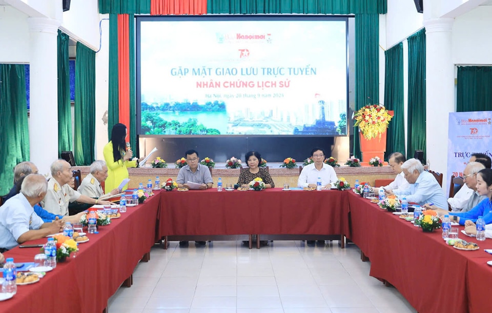 Quang cảnh cuộc gặp mặt, giao lưu