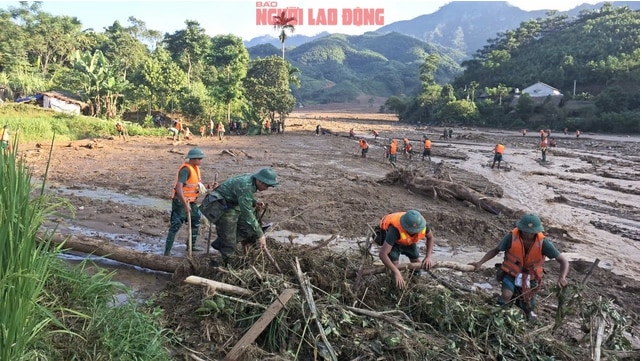 Nhiều ngân hàng thông báo giảm lãi suất vay với khách hàng vùng bão, lũ- Ảnh 1.