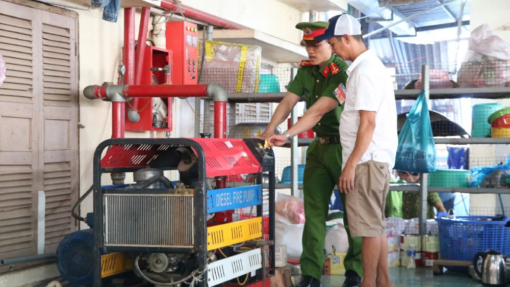 Hệ thống PCCC tại đình Nguyễn Trung Trực đã được trang bị đầy đủ và hoạt động ổn định. Ảnh: Tiến Dũng