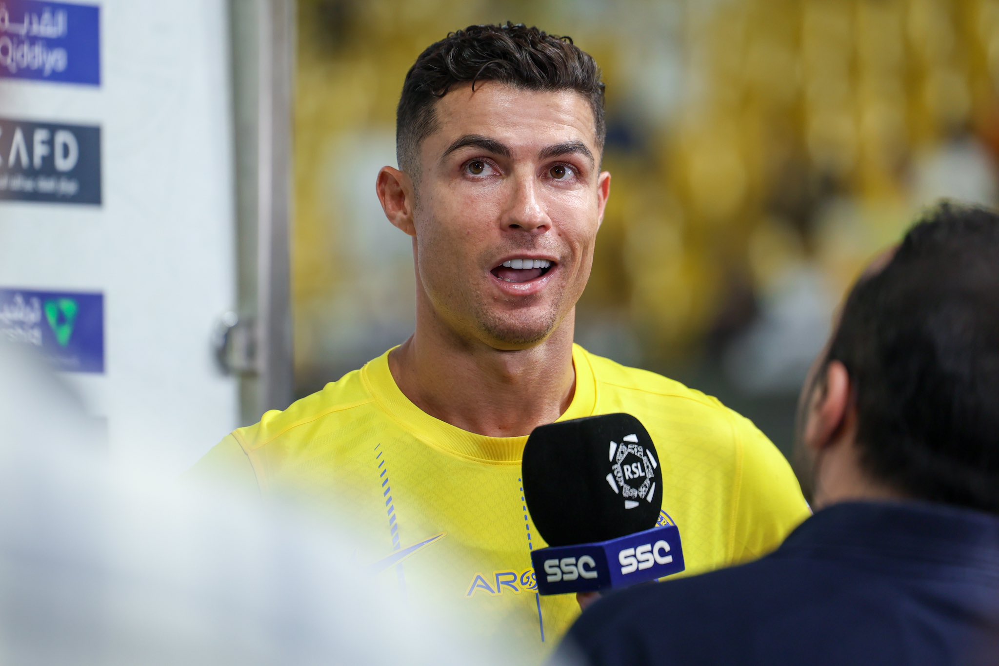 Ronaldo bất ngờ tiến cử Van Nistelrooy thay Erik ten Hag dẫn dắt M.U- Ảnh 1.