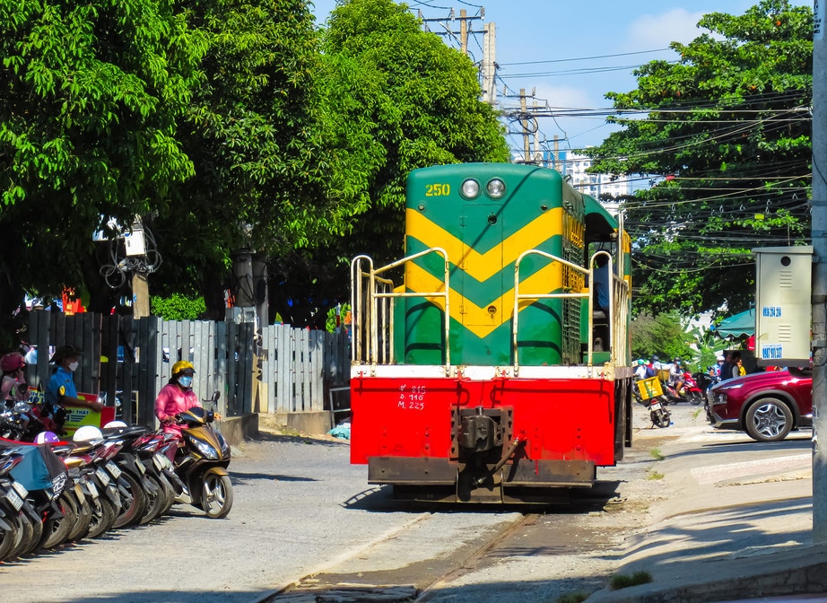 Sẽ cải tạo đường sắt vào nhà máy Xe lửa Dĩ An- Ảnh 1.