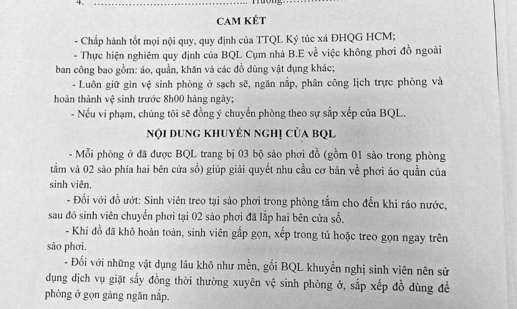 Sinh viên khốn khổ vì KTX không cho phơi đồ ngoài ban công - 1