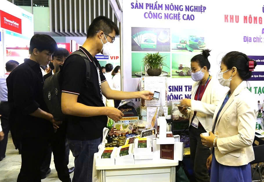 Trình diễn nhiều công nghệ mới, tiên tiến tại Techconnect and Innovation Vietnam 2024 - Ảnh 1.