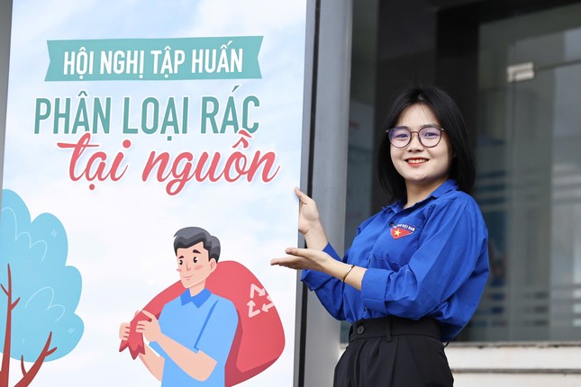 Tuổi trẻ Bắc Giang hào hứng tập huấn phân loại rác thải tại nguồn ảnh 1