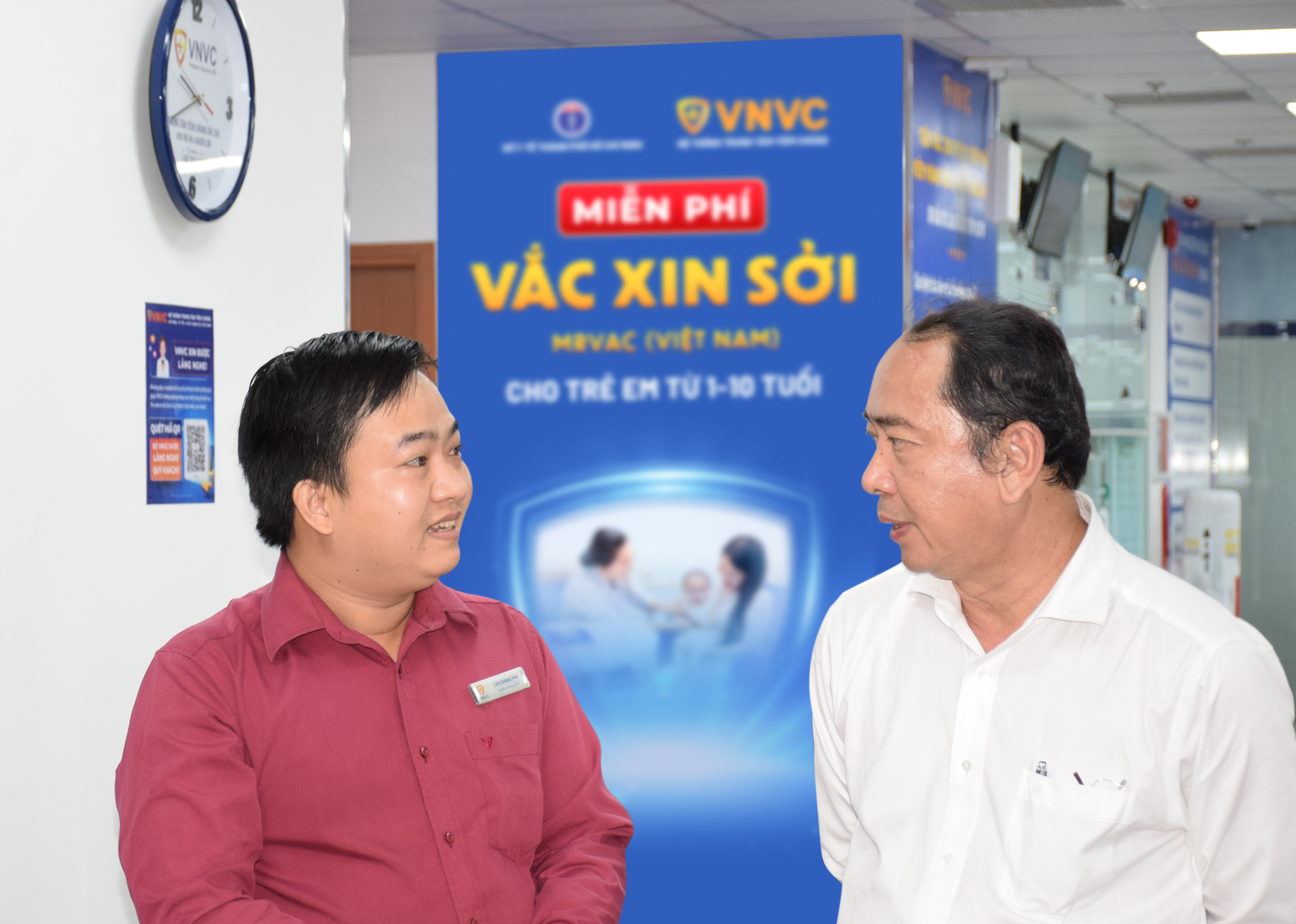 VNVC chủ lực tiêm nhiều vắc-xin sởi nhất trong ngày đầu tham gia chiến dịch của TP.HCM- Ảnh 1.