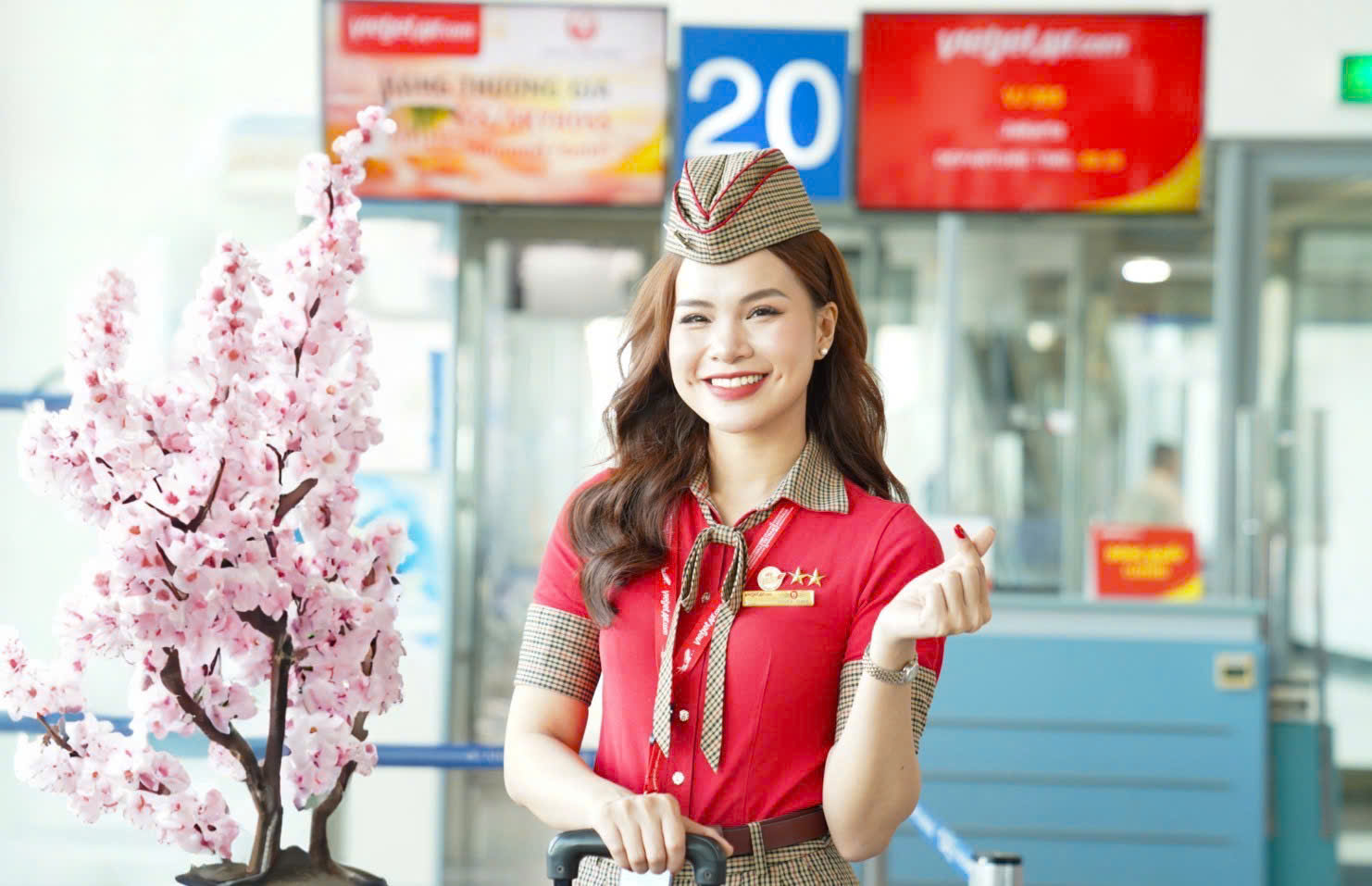 Vietjet mở bán sớm 2,6 triệu vé máy bay Tết- Ảnh 1.