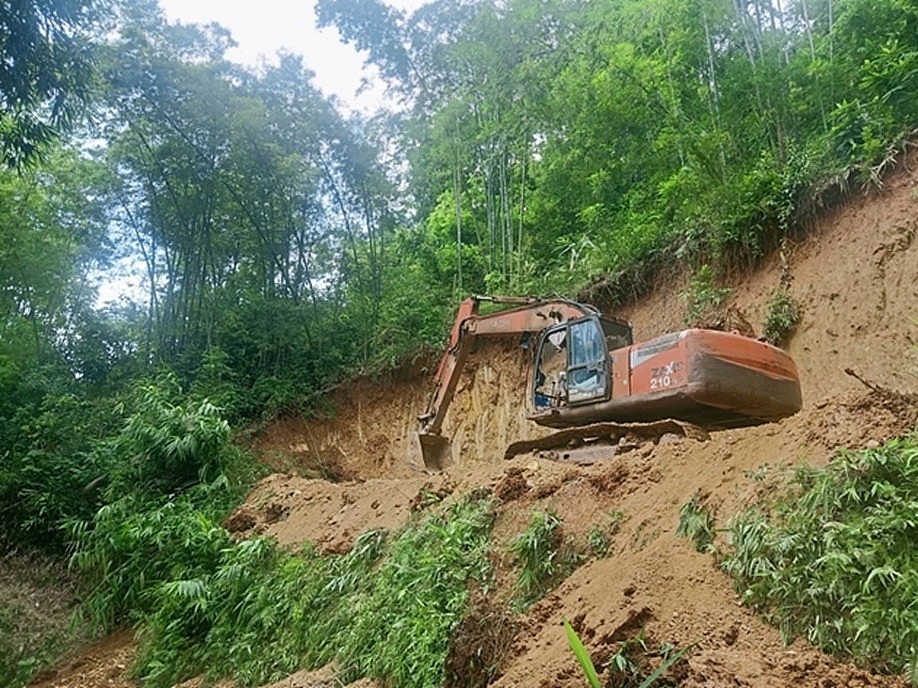 Mưa lớn trên diện rộng, nhiều huyện miền núi tỉnh Thanh Hóa có nguy cơ bị sạt lở