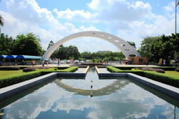 1 477 elever från en skola som inte gick i skolan.jpg