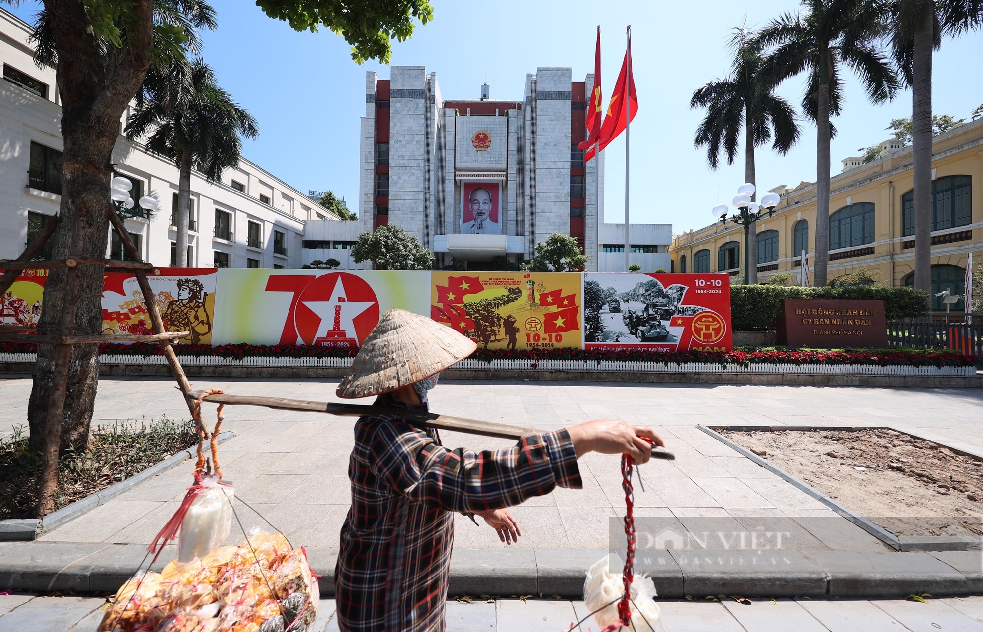 Nắng vàng như rót mật, trải dài khắp ngõ ngách Hà Nội - Ảnh 9.