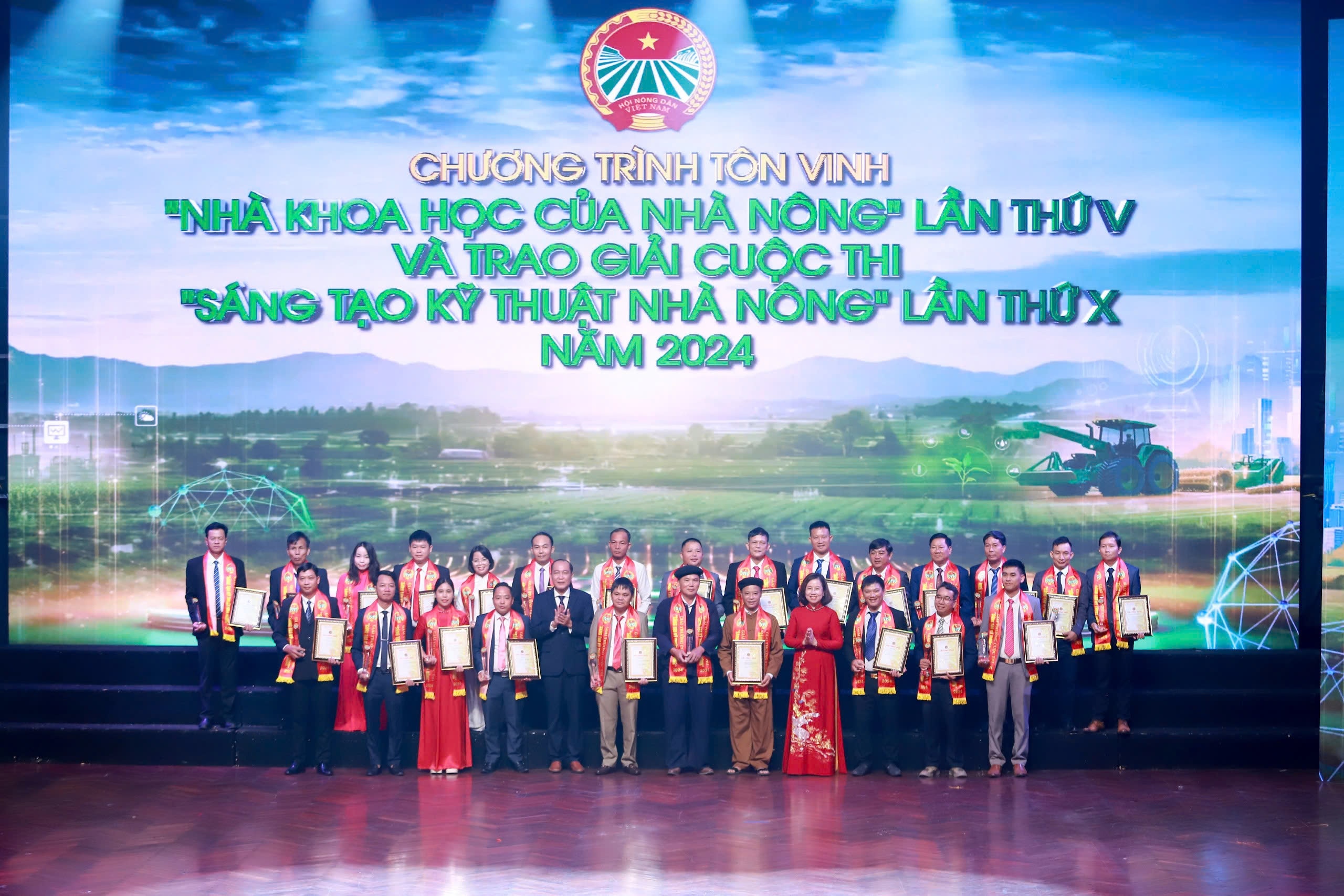 Tôn vinh 56 Nhà khoa học của nhà nông vào trao giải Cuộc thi Sáng tạo kỹ thuật nhà nông - Ảnh 5.