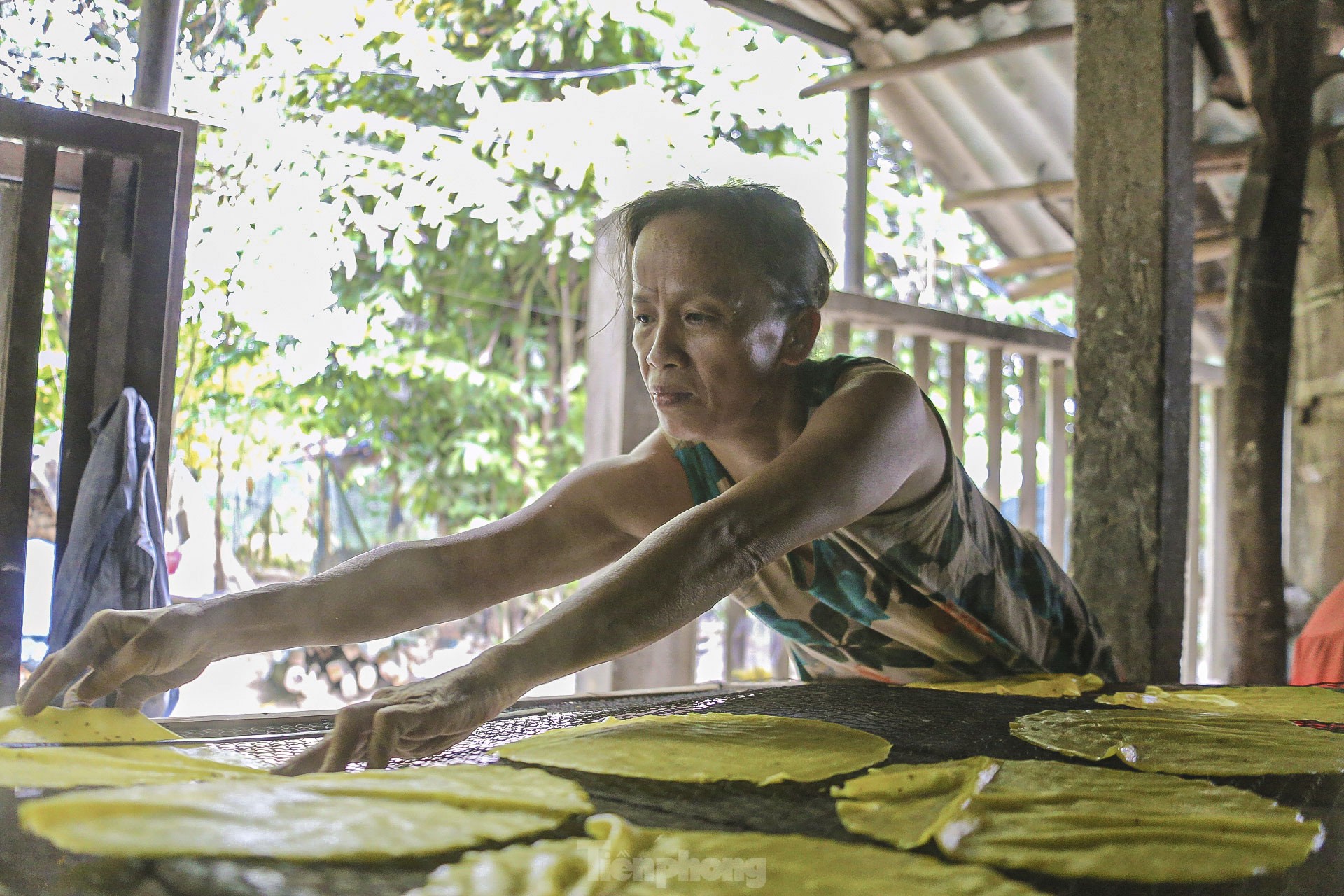 Làng nghề bánh tráng hơn 300 năm tuổi ảnh 4