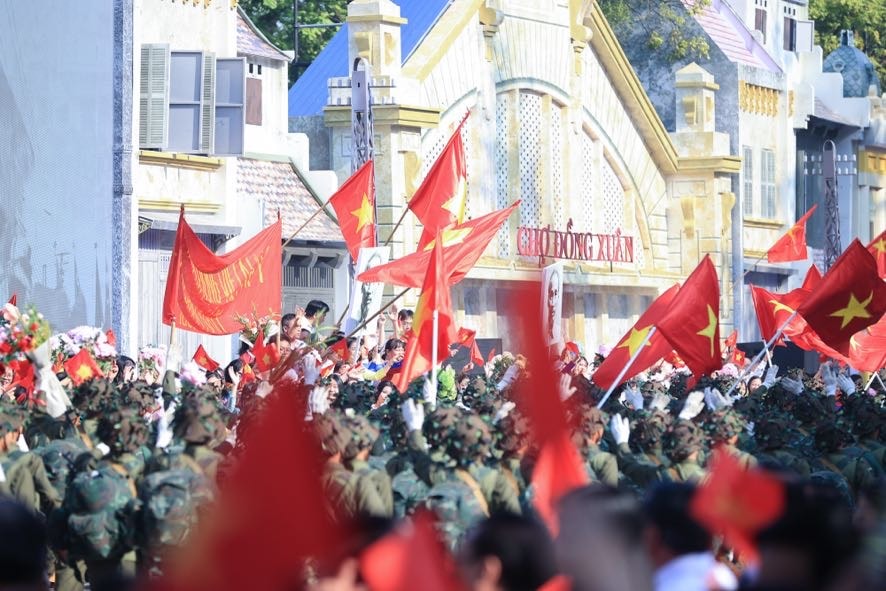 Thủ tướng Phạm Minh Chính dự 'Ngày hội Văn hóa vì hòa bình' của Hà Nội- Ảnh 16.