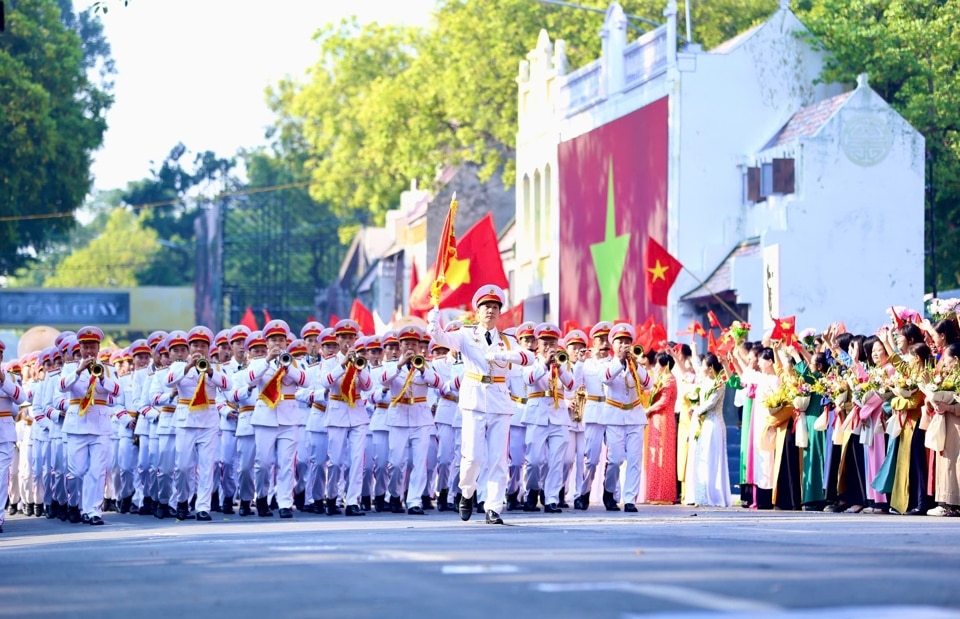 Hình ảnh tại chương trình “Ngày hội Văn hóa vì hòa bình”  sáng 6/10. Ảnh: Duy Khánh