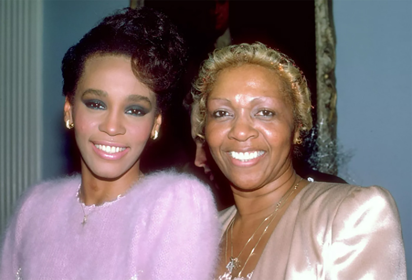 Ca sĩ Cissy Houston, mẹ Whitney Houston qua đời- Ảnh 2.