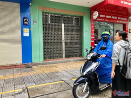 W-κατάστημα χρυσού_3.jpg