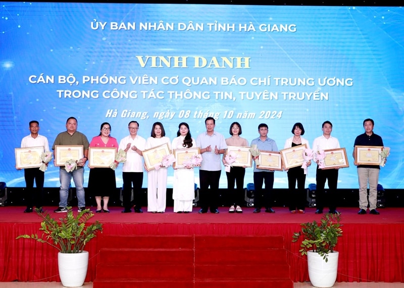 Ngày hội Truyền thông lan tỏa tinh thần chuyển đổi số Hà Giang - Ảnh 6.