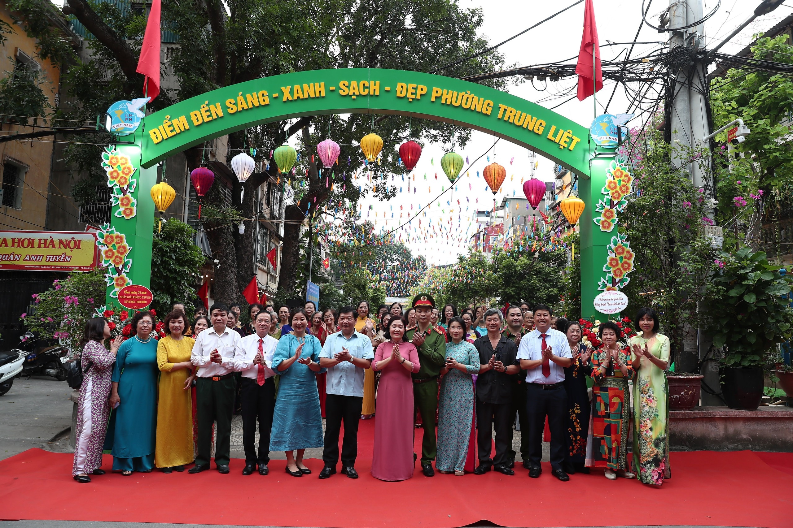 Hà Nội khánh thành và gắn biển nhiều công trình chào mừng 70 năm Giải phóng Thủ đô - Ảnh 7.