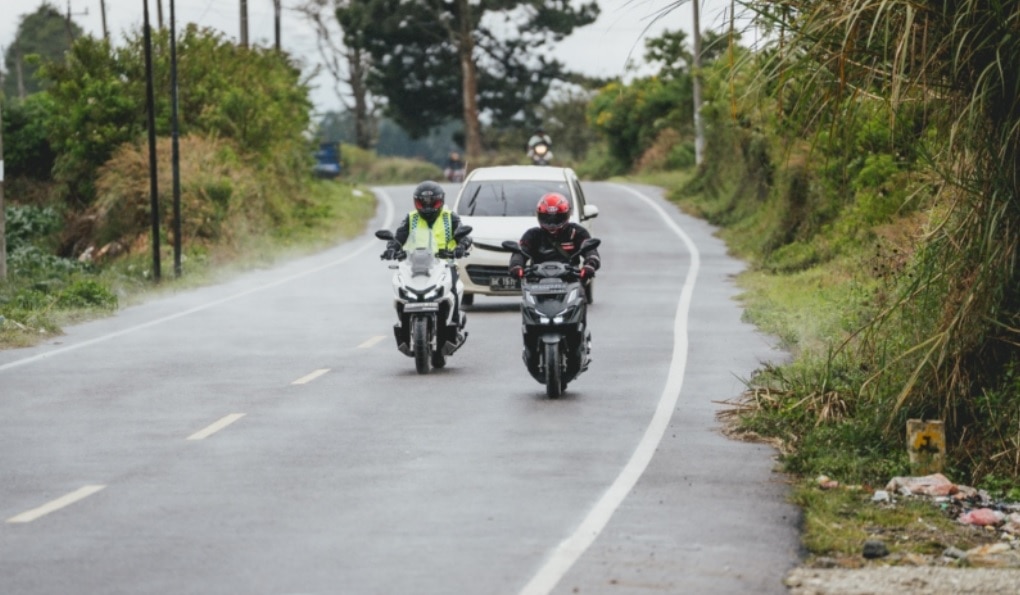 trai nghiem chinh phuc ho toba cung honda adv 160 hinh 5