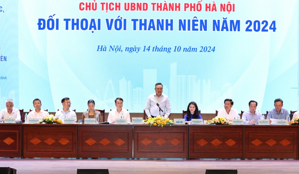 Chủ tịch UBND TP Hà Nội Trần Sỹ Thanh phát biểu tại chương trình