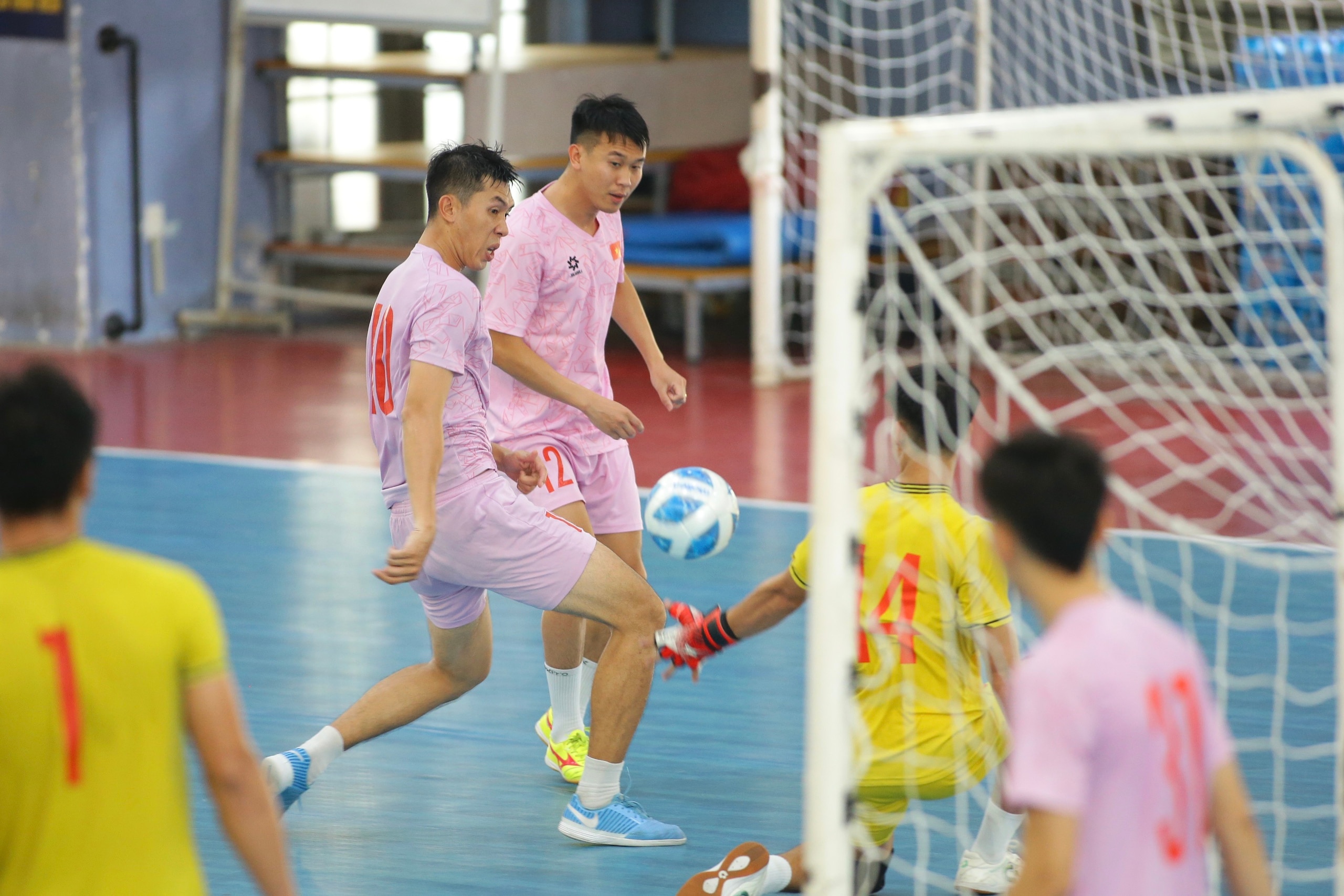 Giải vô địch Đông Nam Á: Đội tuyển futsal Việt Nam sẵn sàng 'gây sốc'- Ảnh 4.