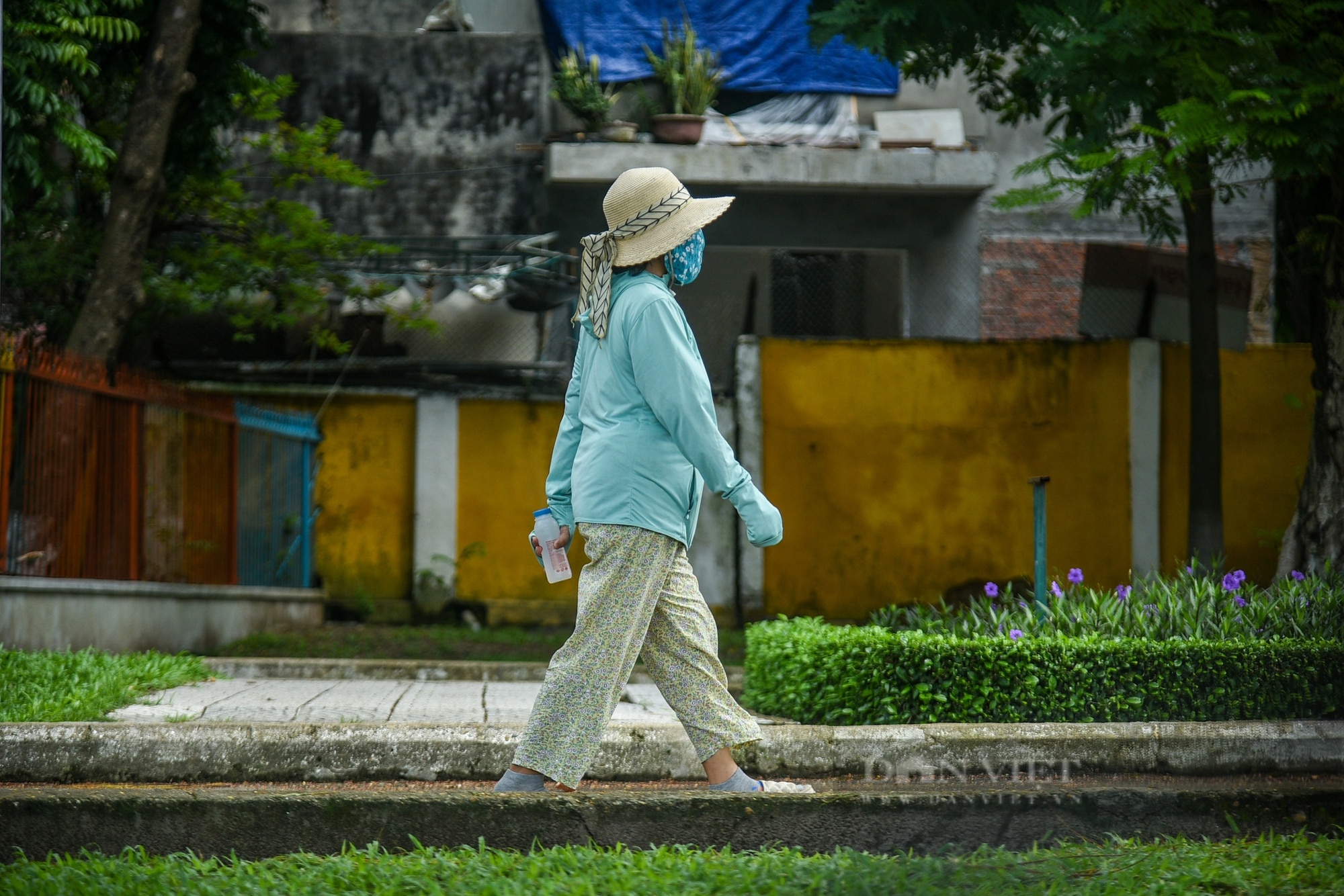 Hình ảnh xuống cấp của 