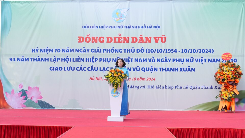 Chủ tịch Hội LHPN Việt Nam Lê Kim Anh phát biểu tại chương trình