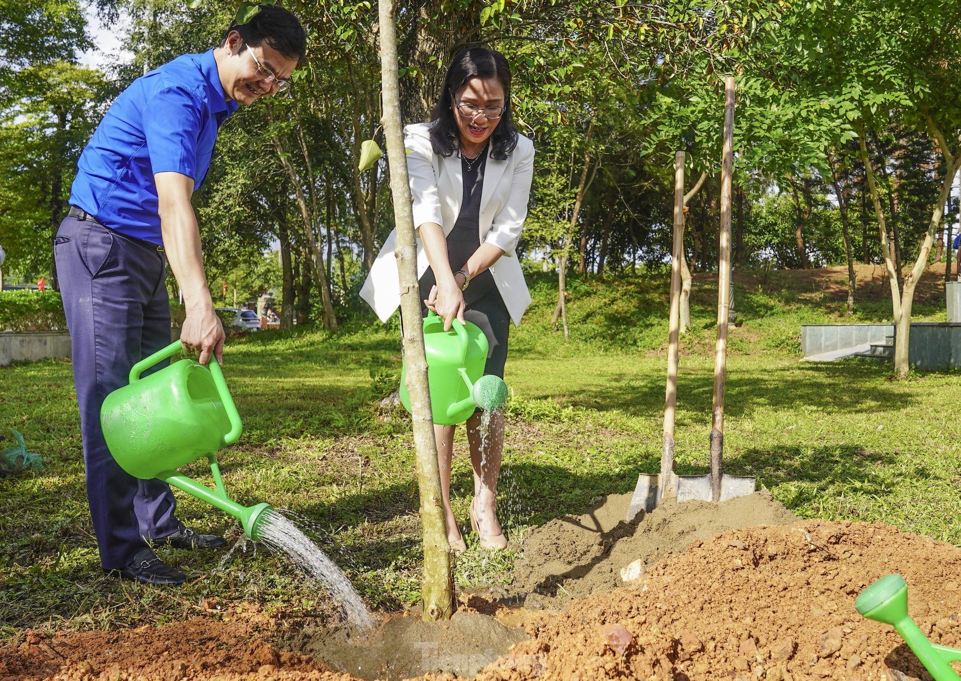 Trao tặng công trình thanh niên tại Khu tưởng niệm anh Lý Tự Trọng ảnh 8