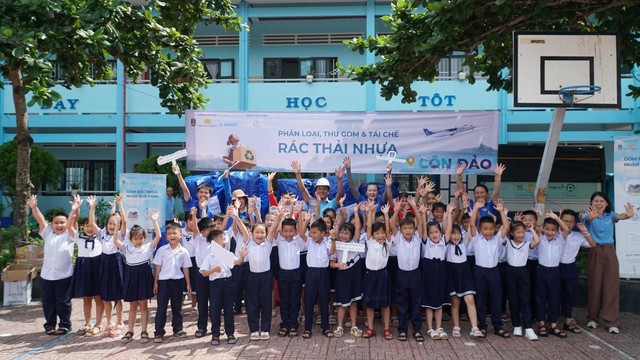 Hơn 2.000 học sinh Côn Đảo tích cực tham gia trải nghiệm tái chế rác thải - Ảnh 2.