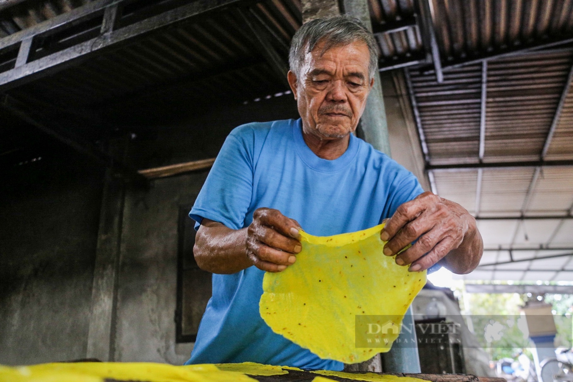 Discover the 300-year-old rice paper craft village in the ancient ...