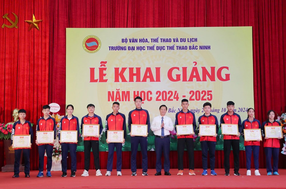 Trường Đại học TDTT Bắc Ninh khai giảng năm học mới - Ảnh 4.