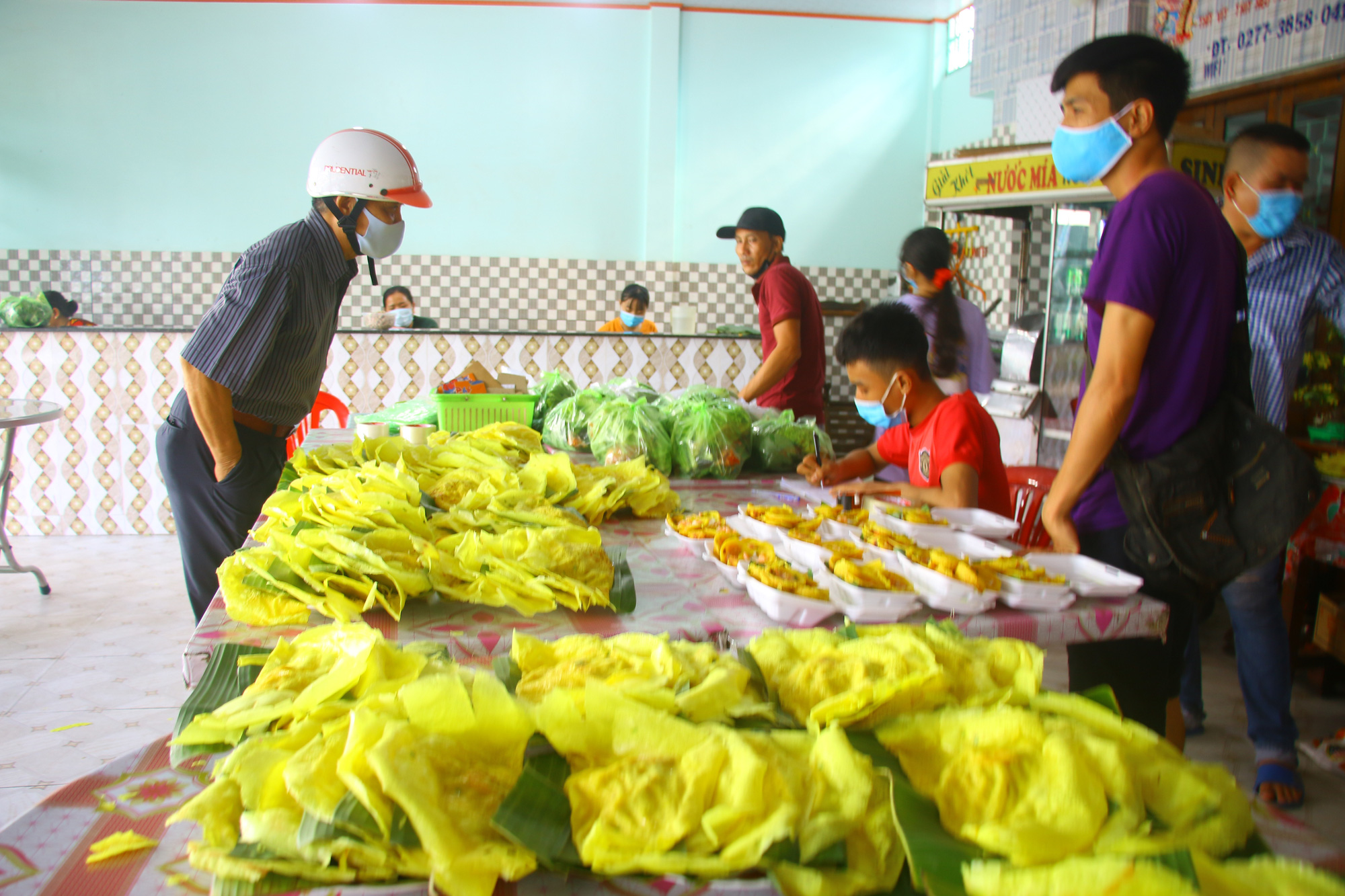 Làng bánh xèo Cao Lãnh nhộn nhịp ngày Tết Đoan ngọ - Ảnh 19.